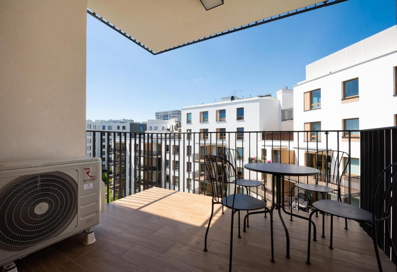 Wola Skwer Happy Apartment Warschau Exterior foto