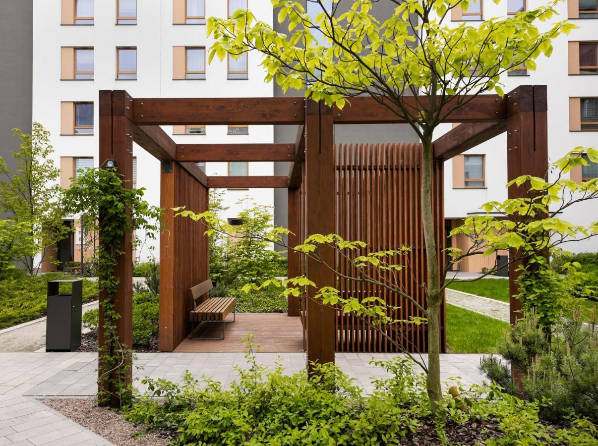 Wola Skwer Happy Apartment Warschau Exterior foto