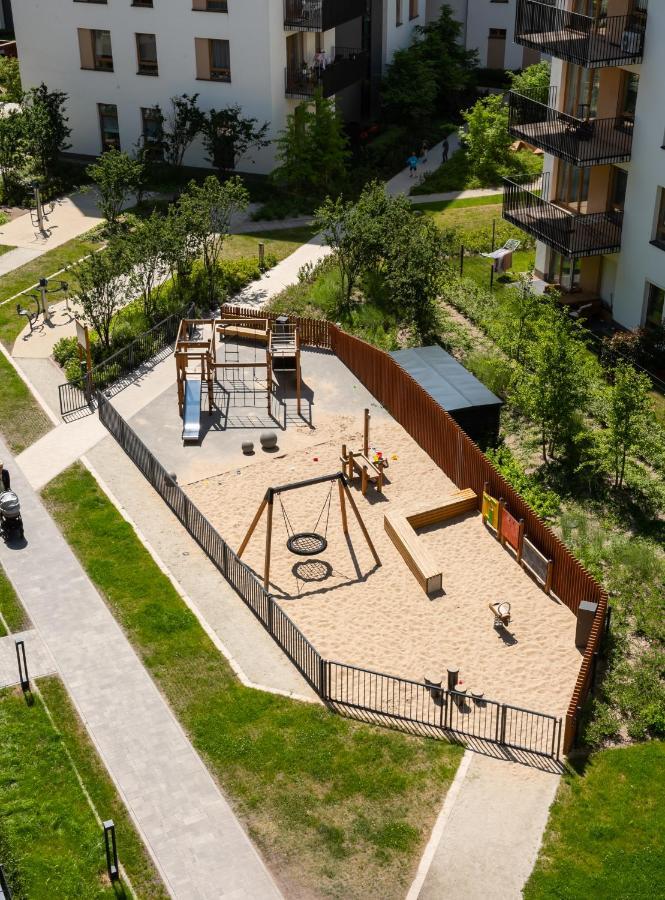 Wola Skwer Happy Apartment Warschau Exterior foto